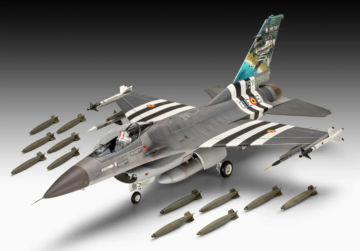 03802 F-16 Falcon 50th Anniversary Model Kit - Image 3