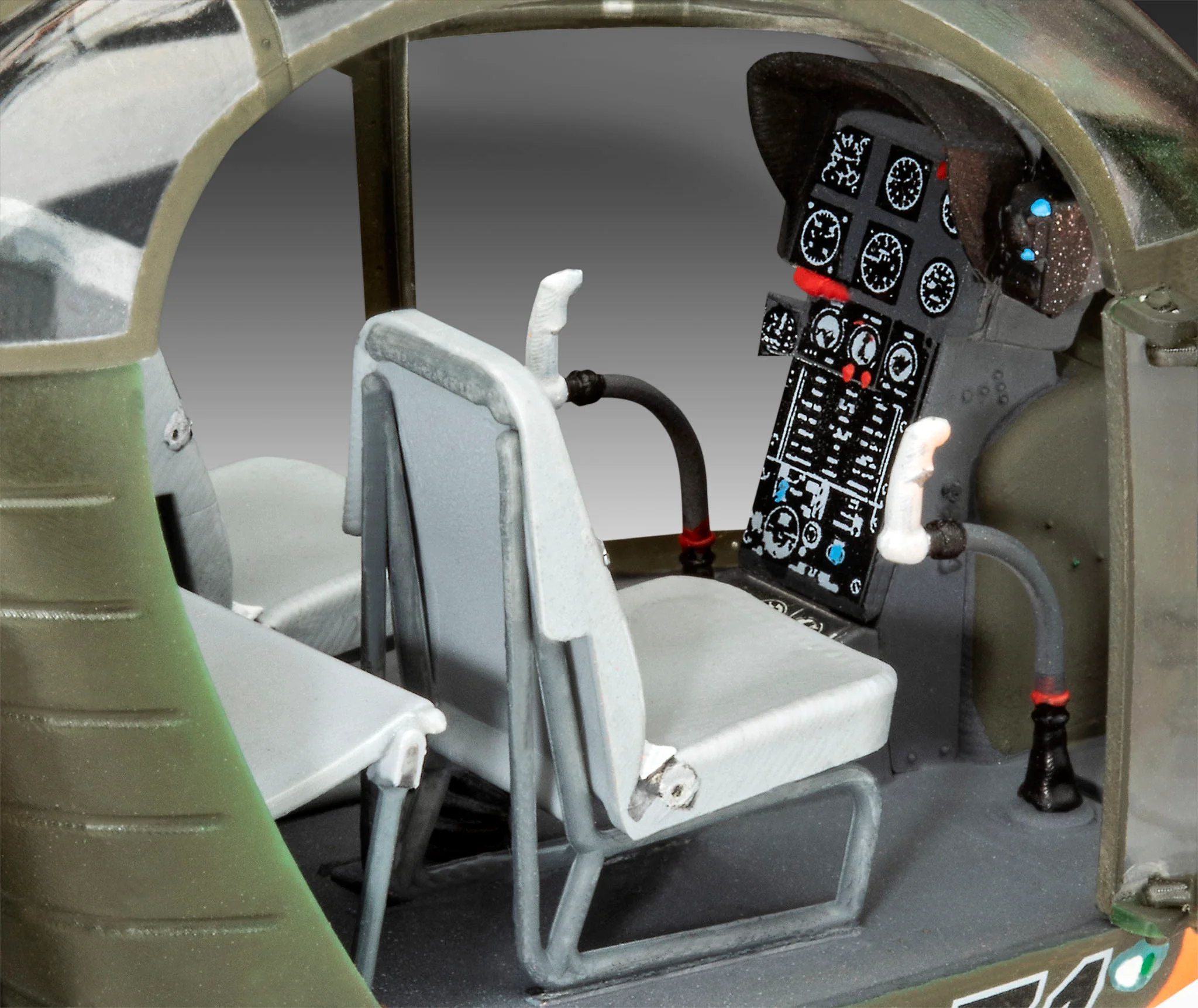 03804 Alouette II Model Kit - Image 3