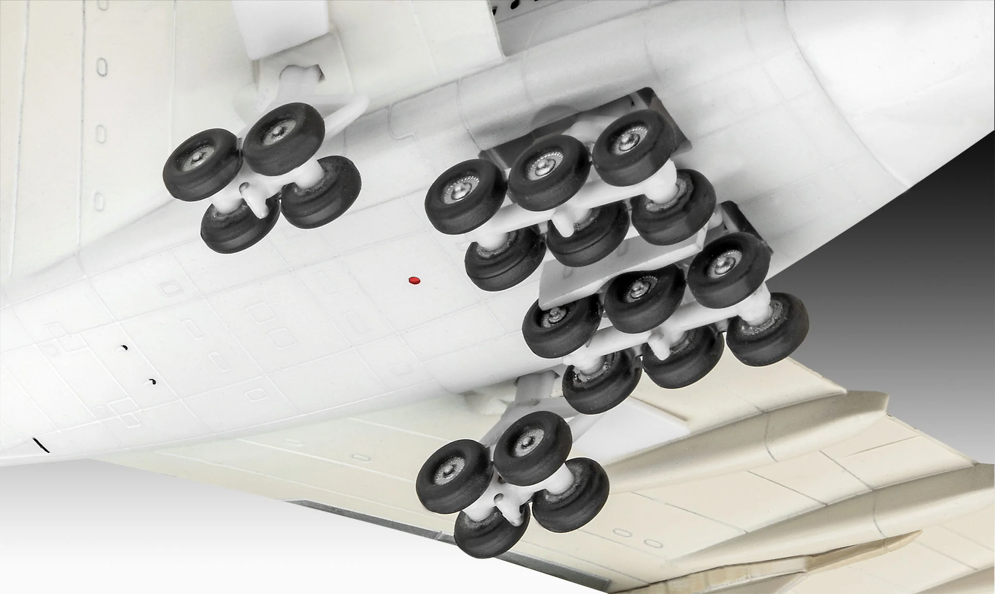 03808 Airbus A380 (1:288 Scale) Model Kit - Image 4