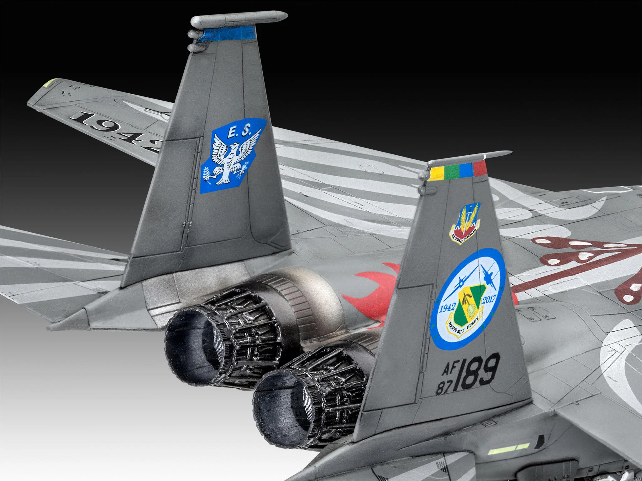 03841 F-15E Strike Eagle Model Kit - Image 4