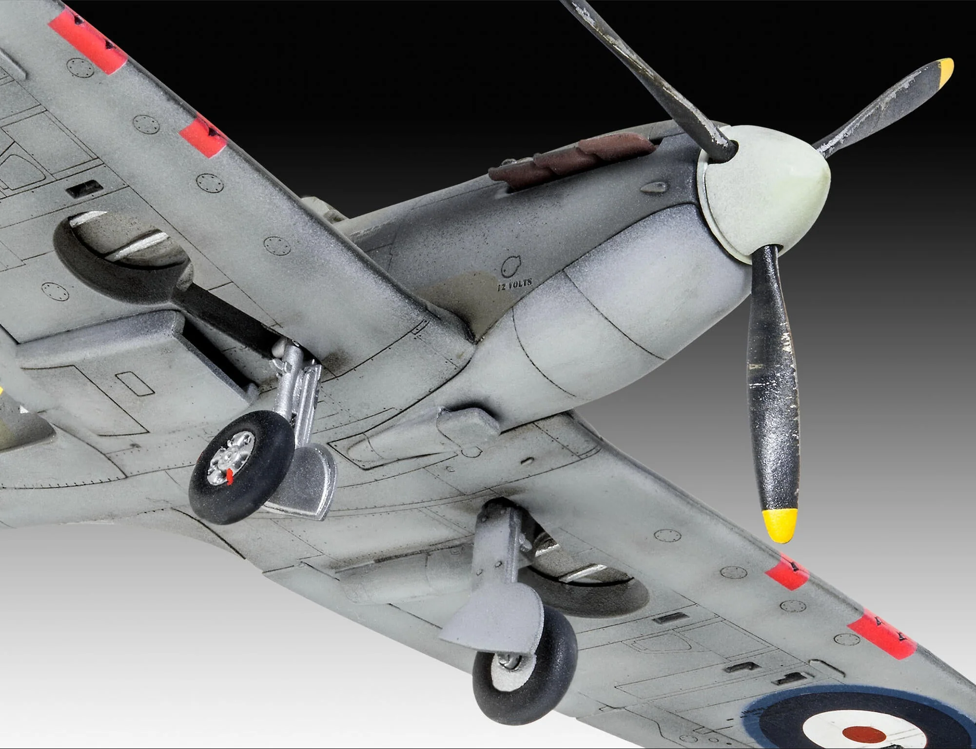 03953 Spitfire Mk.IIa Model Kit - Image 3