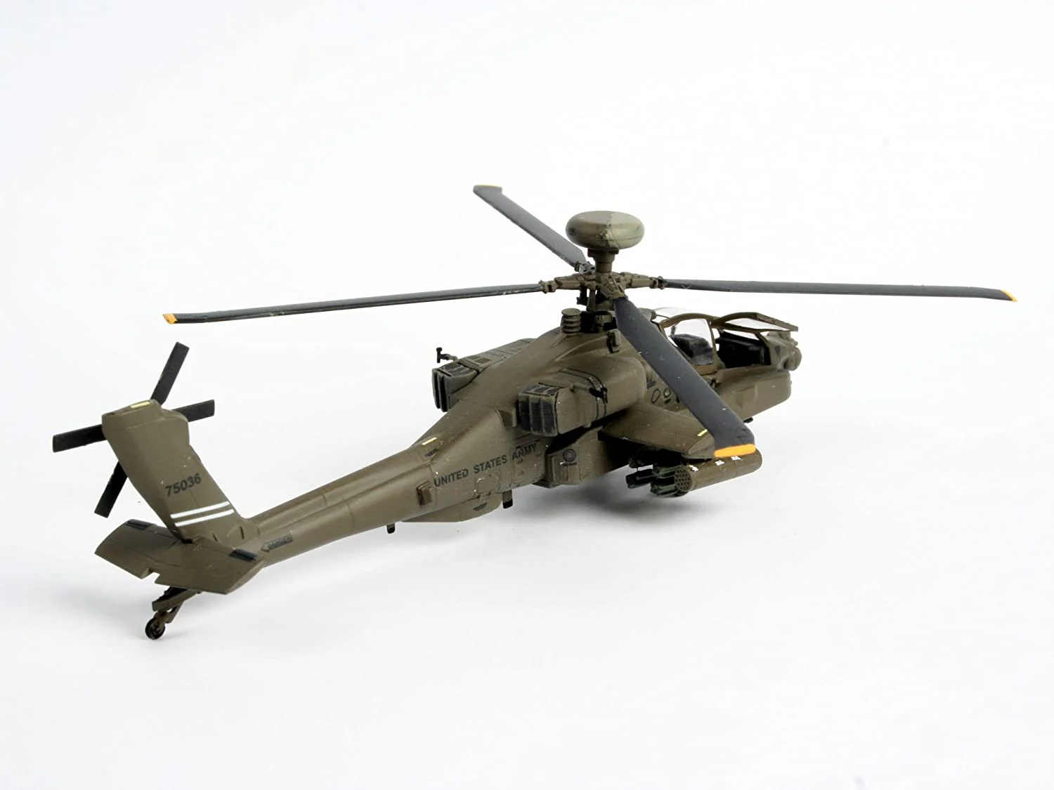 04046 US AH-64D Longbow Apache (1:144 Scale) Model Kit - Image 6
