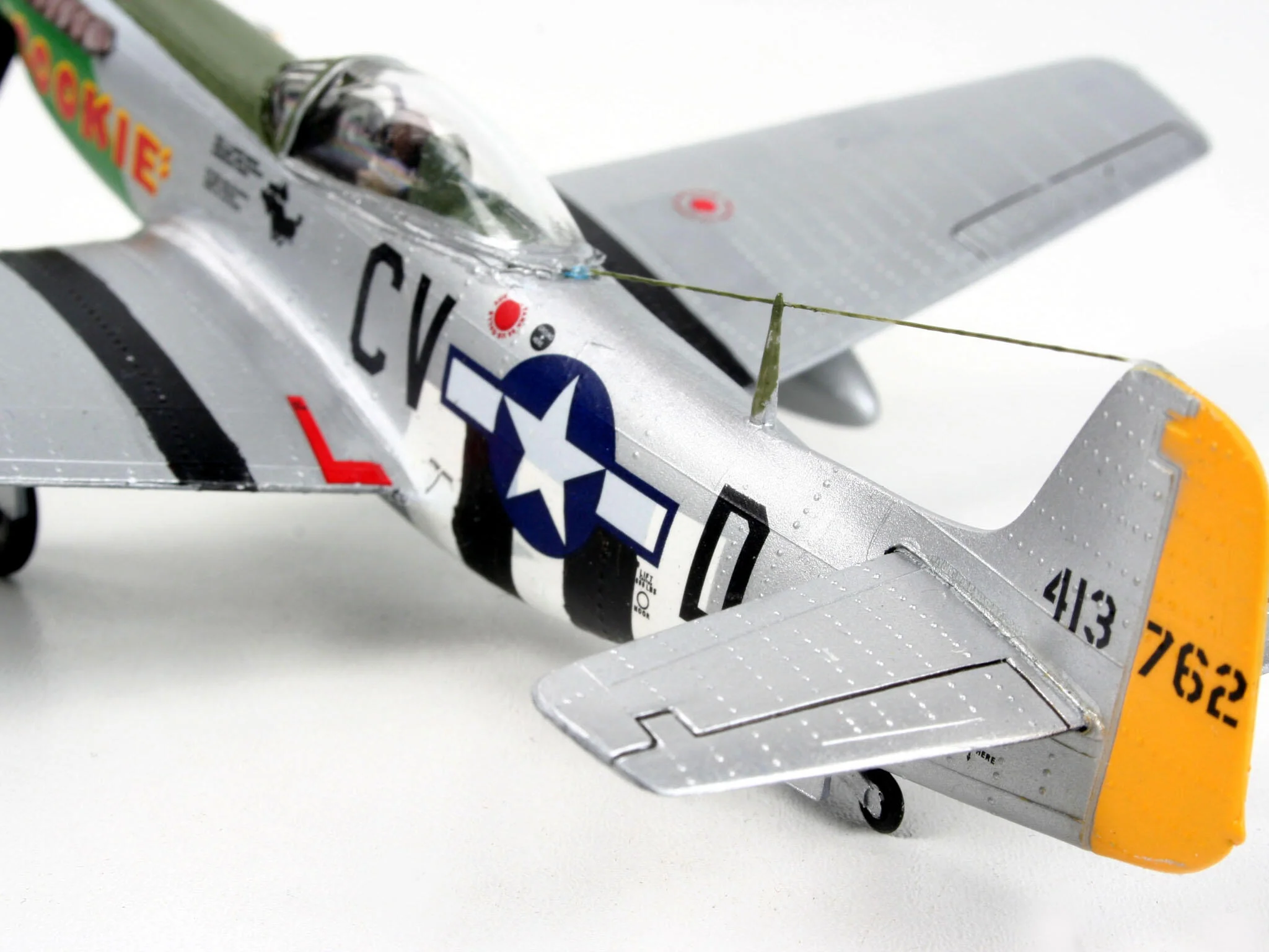 04148 P-51D Mustang Model Kit - Image 3