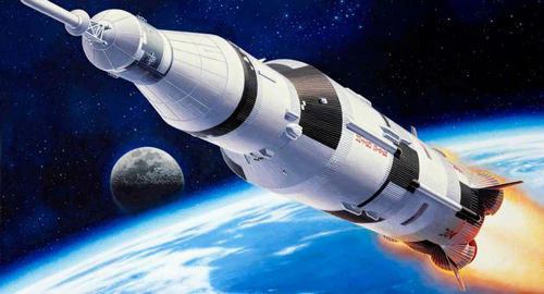 04909 Apollo Saturn V (1:144 Scale) Model Kit - Image 14