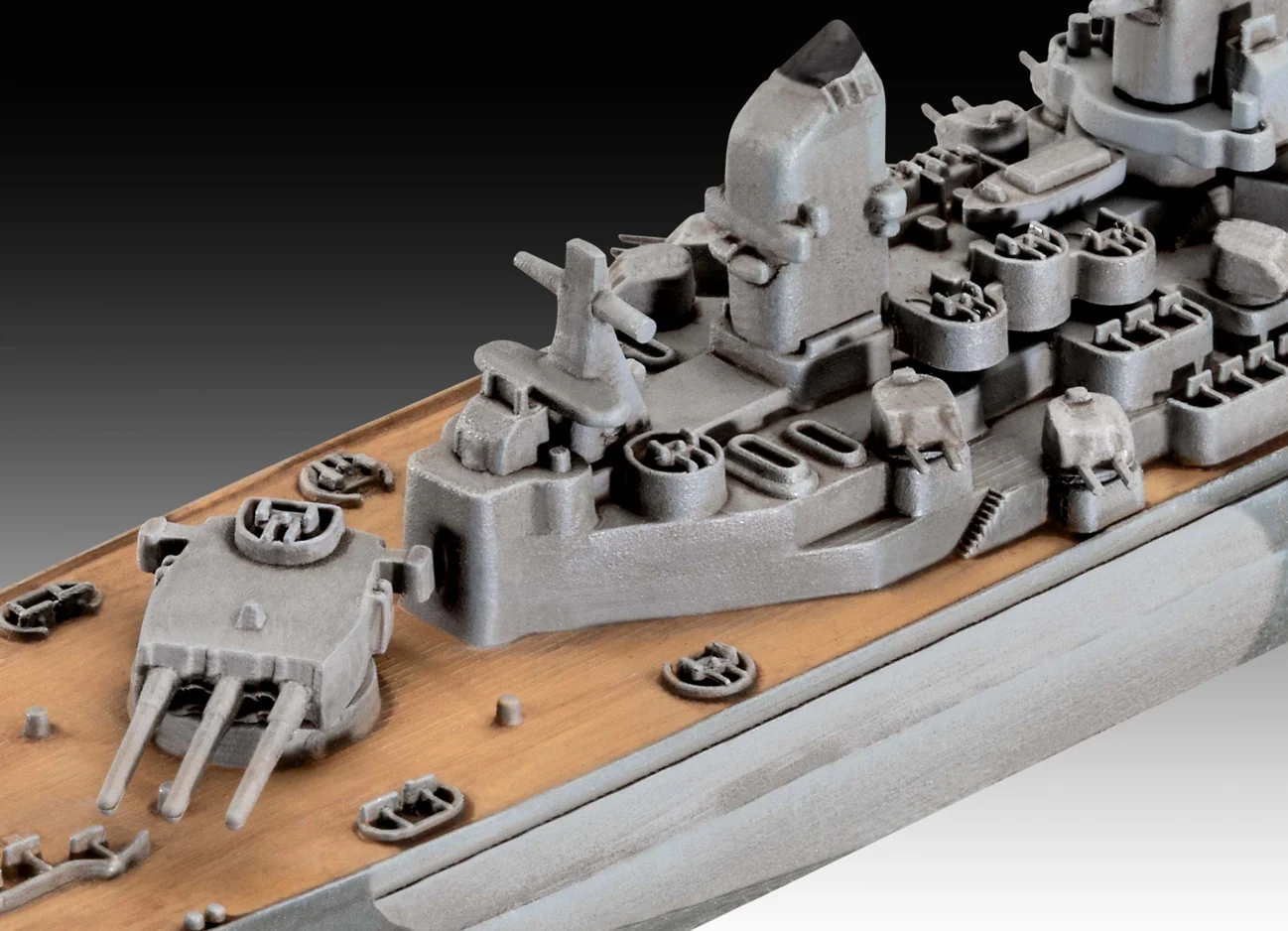 05183 Battleship USS New Jersey Model Kit - Image 3