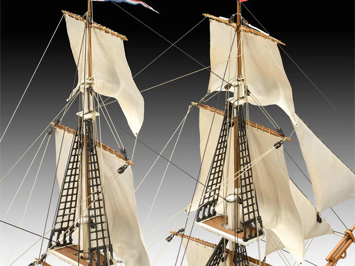 05458 H.M.S. Beagle Model Kit - Image 4