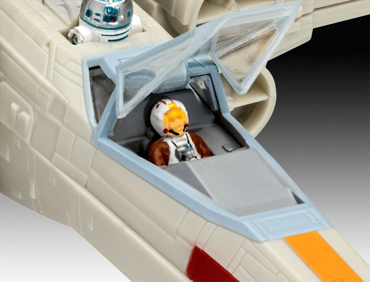 06779 X-Wing Fighter (1:57 Scale) Model Kit - Image 4