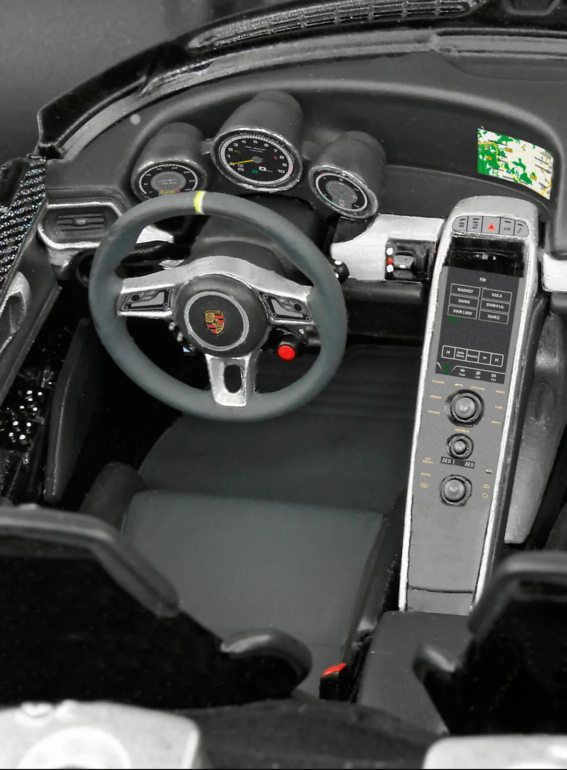 07026 Porsche 918 Spyder Model Kit - Image 5
