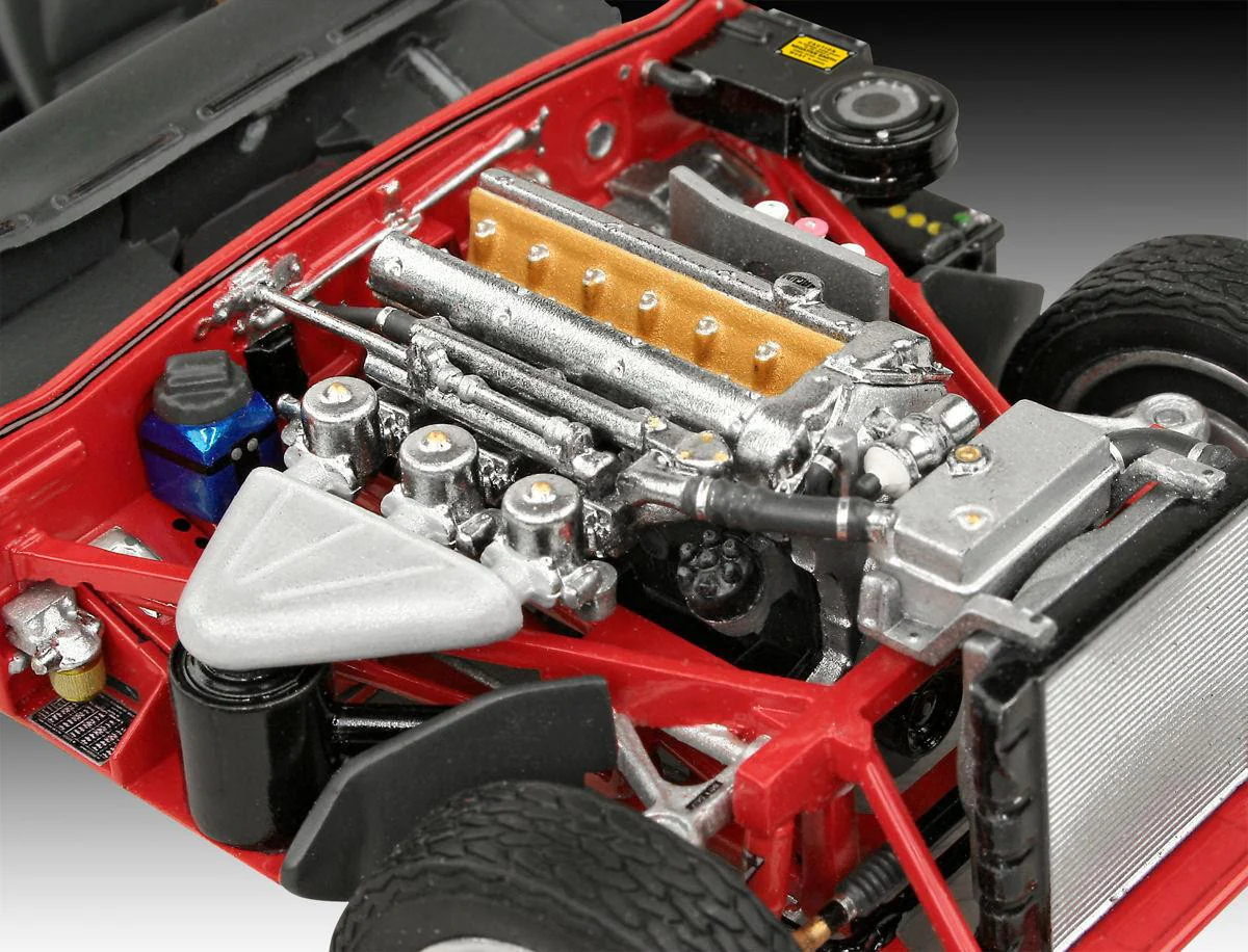 07668 Jaguar E-Type Coupé (1:24 Scale) Model Kit - Image 4