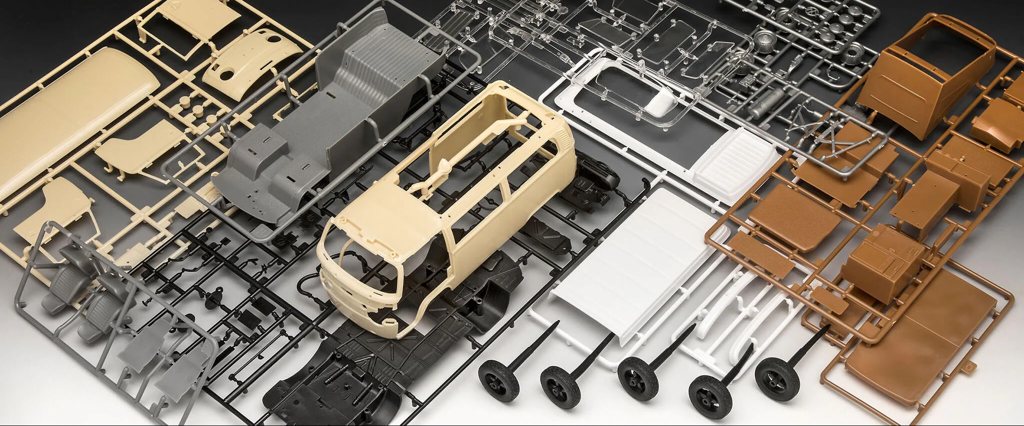 07676 VW T2 Camper (Click System) Model Kit - Image 7