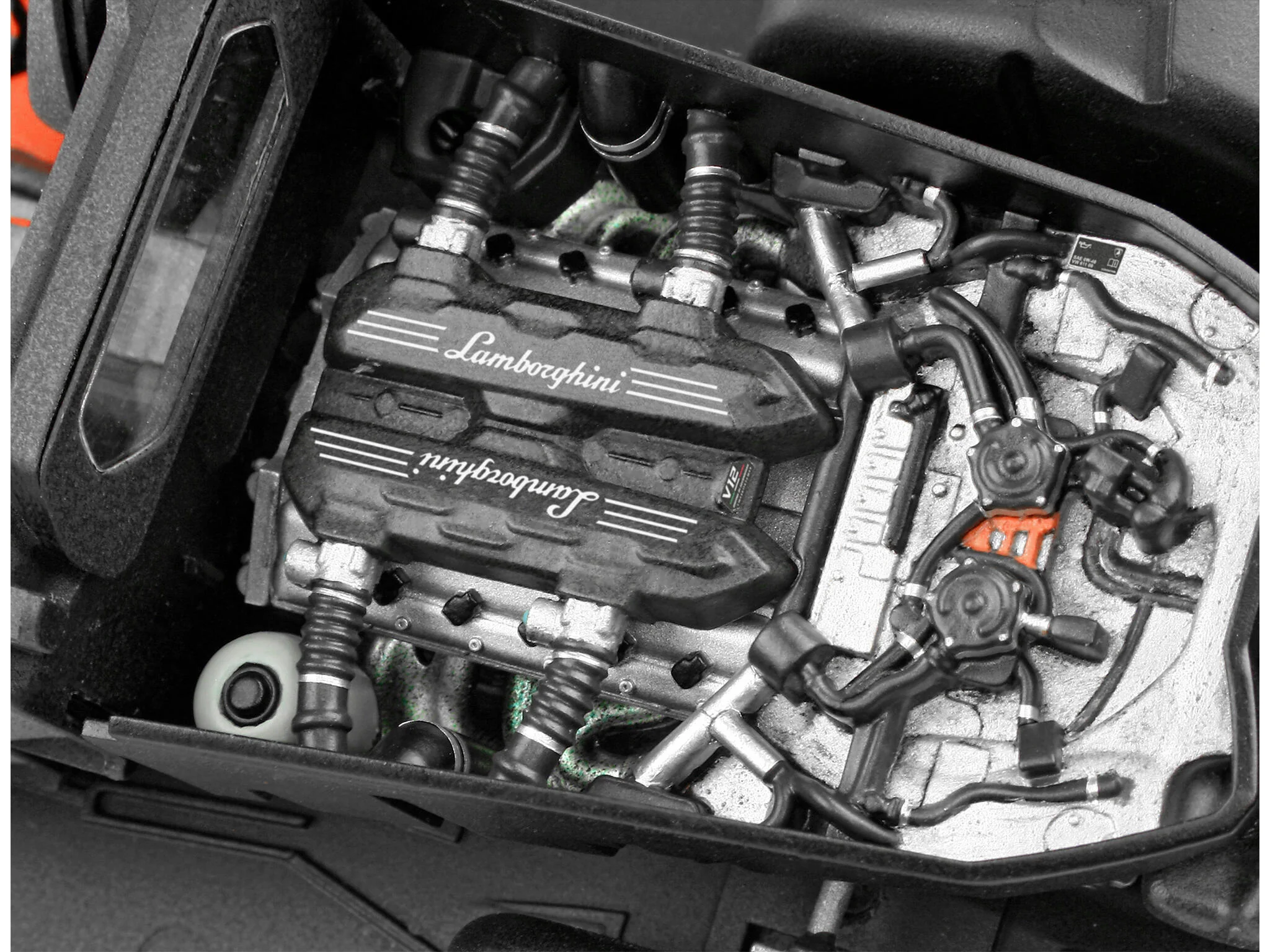 07723 Lamborghini Revuelto Model Kit - Image 6