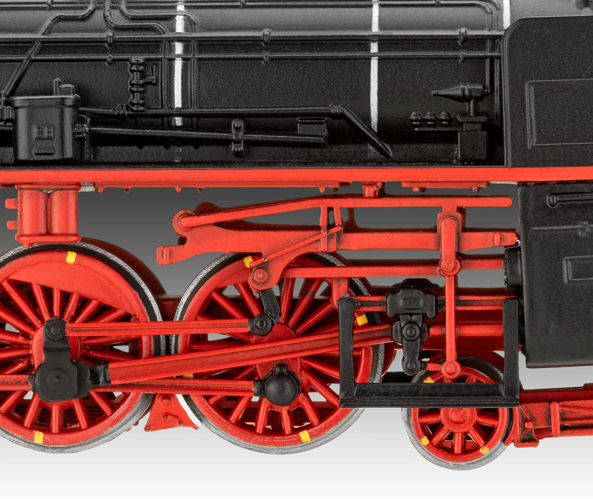 62168 Model Set Express Loco S3/6 BR 18(5) with Tender - Image 4