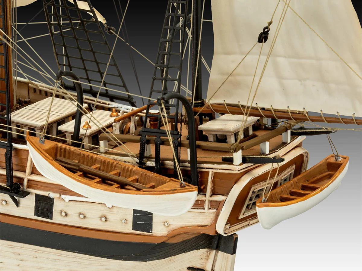 65458 Model Set HMS Beagle Model Kit - Image 5