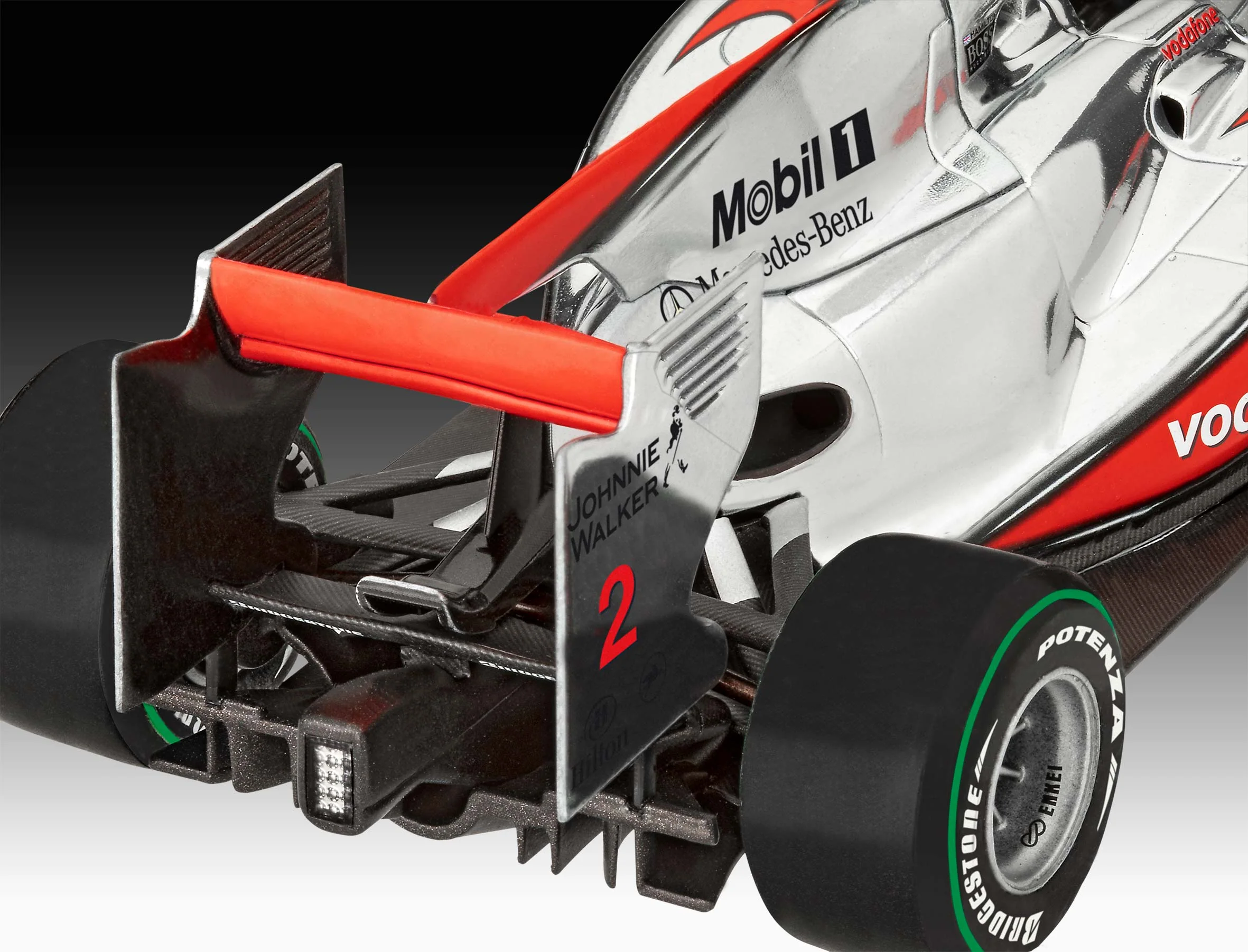 67096 McLaren Mercedes MP4-25 "Lewis Hamilton" Model Kit - Image 6