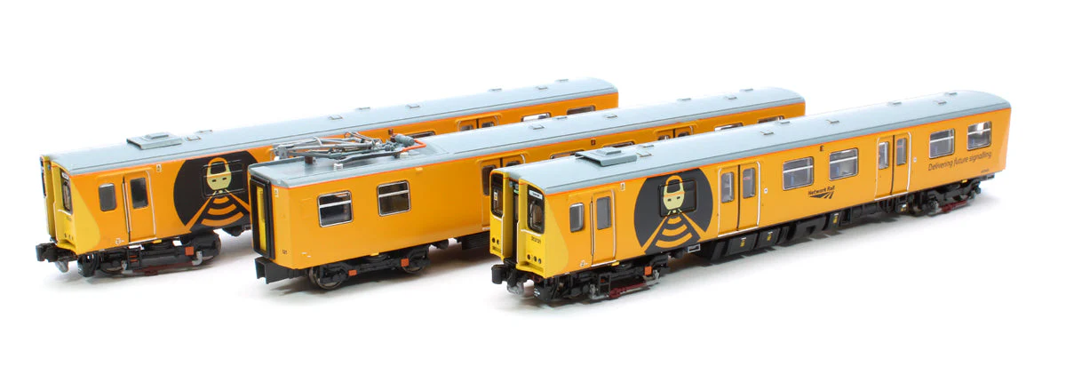 RT-N-313-351-DCC Class 313121 Network Rail Yellow 3 Car Set (DCC Sound) - Image 5