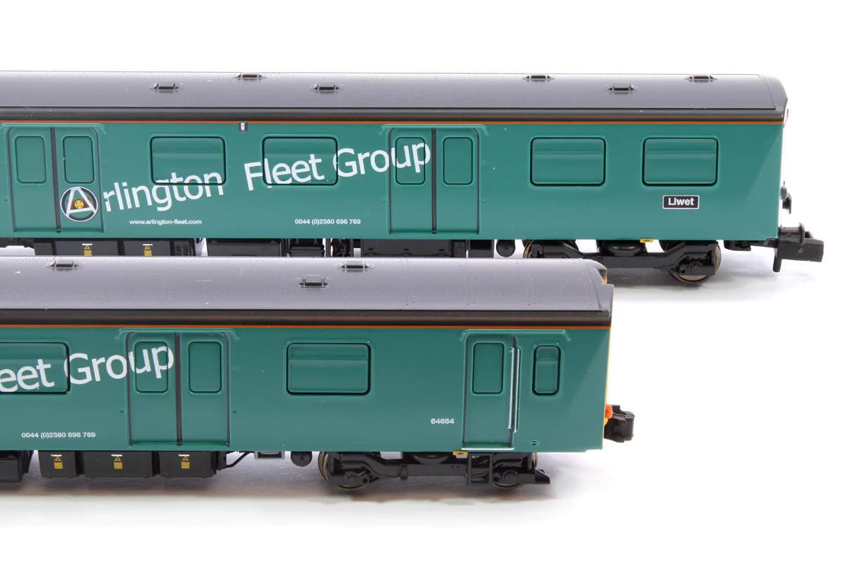 RT-N-T7-201 Arlington Fleet Services T7 Translator Vehicle 2-Car Set - Image 2