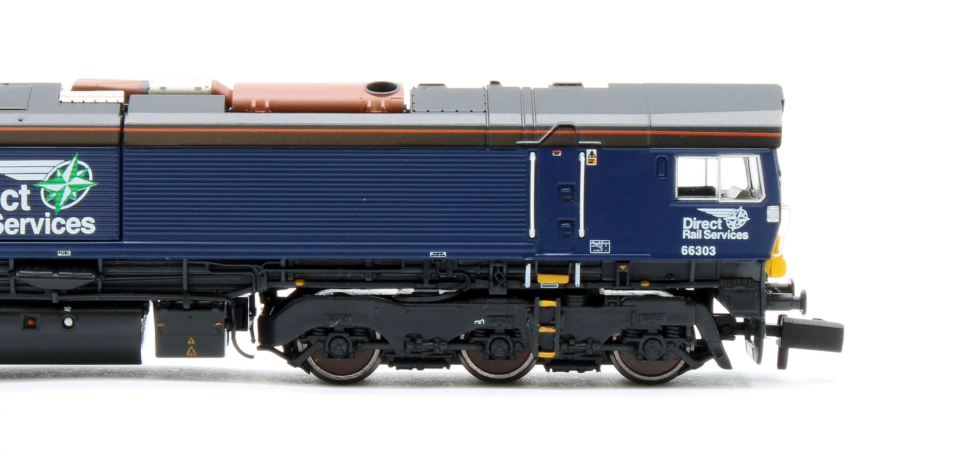 RT-N66-DRP-303 Class 66 66303 DRS Plain Diesel Locomotive - Image 5