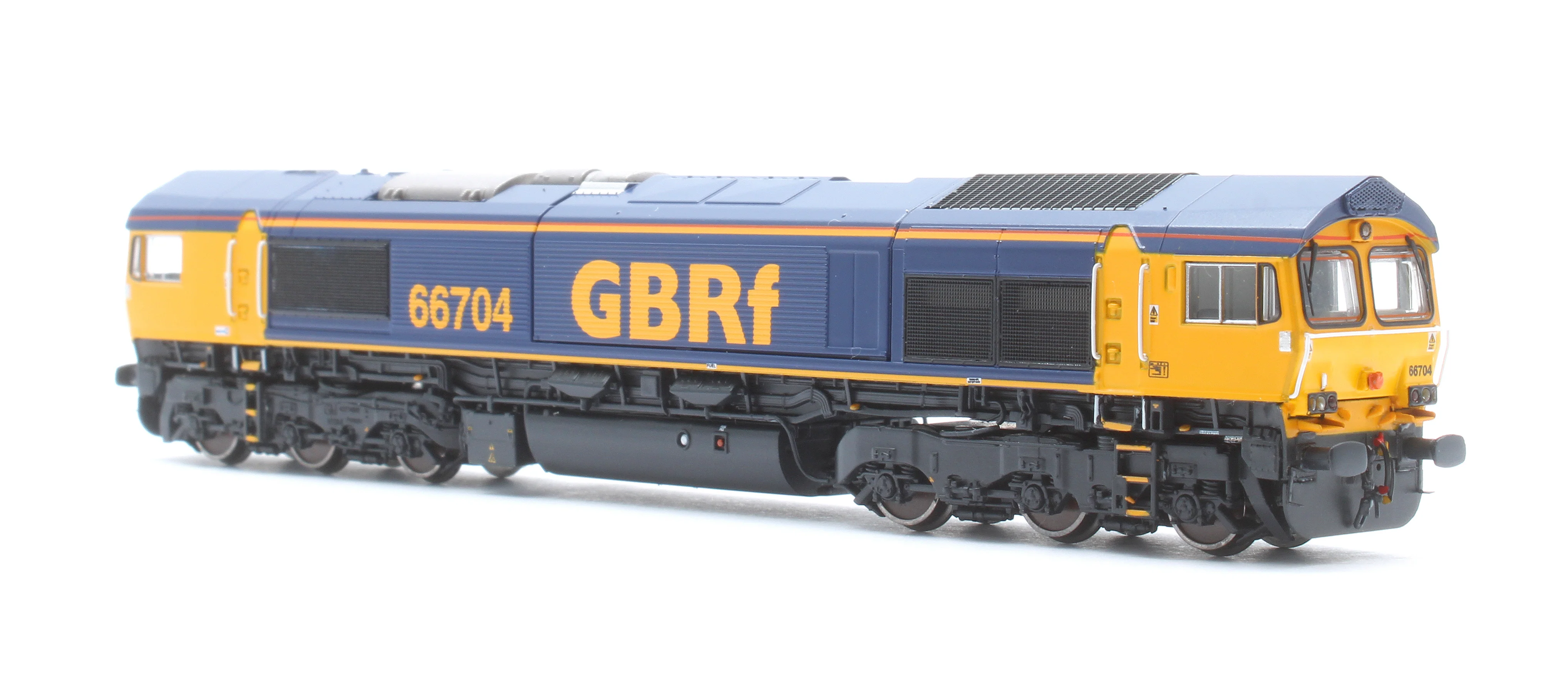 RT-N66-GBO-704DCC Class 66 66704 GBRf Original Livery Diesel Locomotive - DCC Sound - Image 4