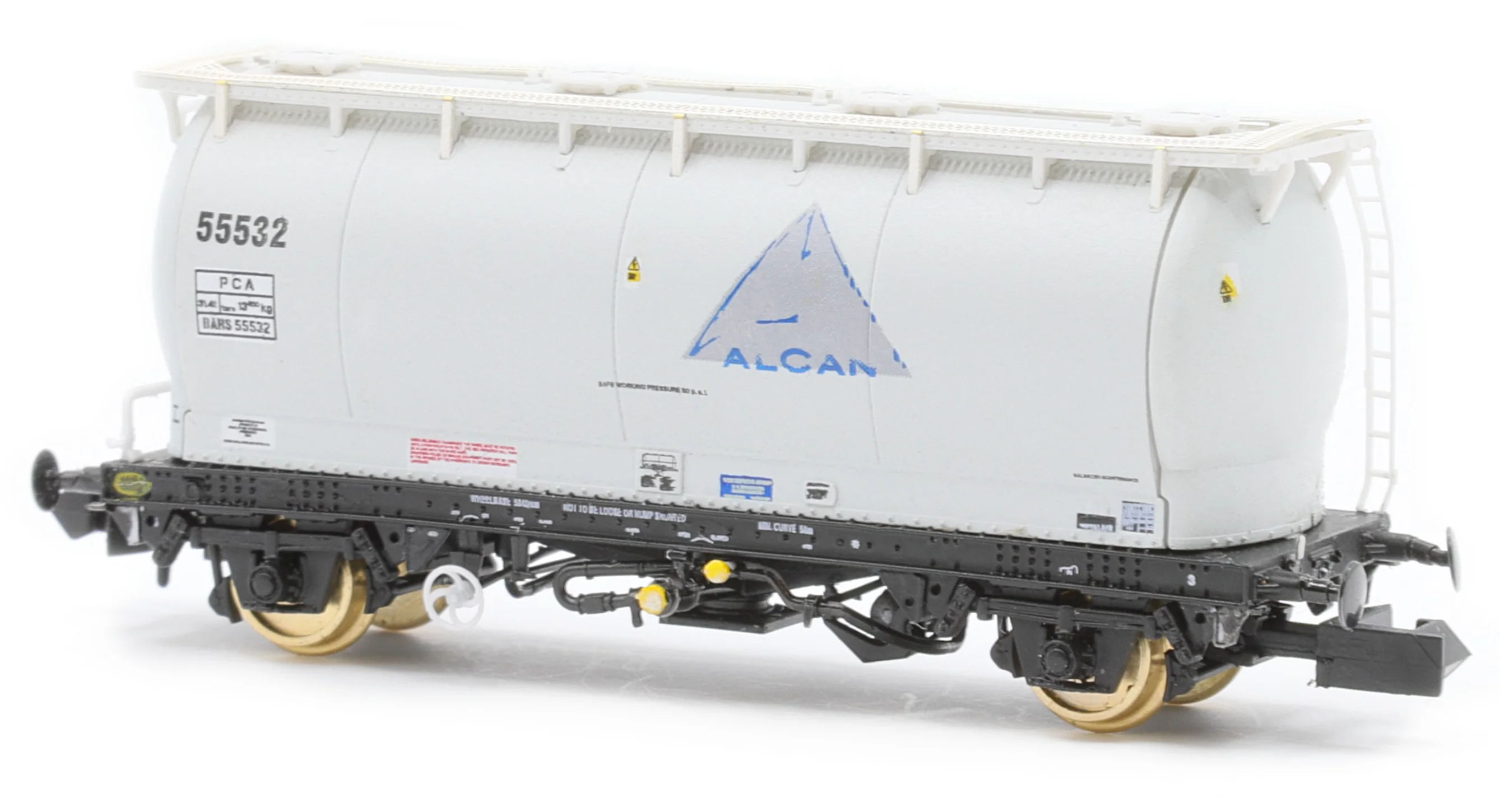 RT-PCA20-202E Pack of 4 Debranded Alcan liveried PCA tanks (with ladders). Numbers: 55532, 55533, 55539, 55542 - Image 2