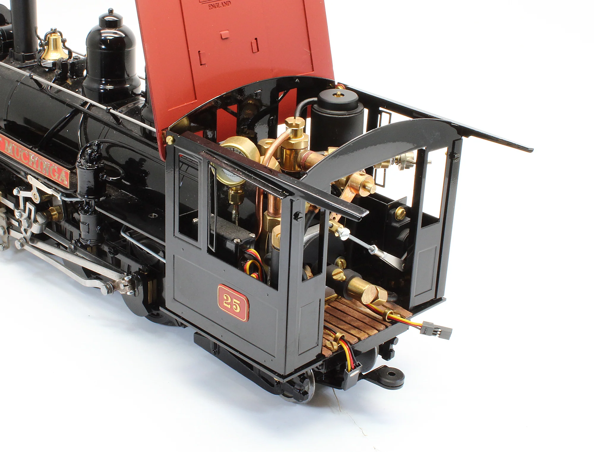 AGR25-BLACK-I Pre-Owned 2-6-2 'MOUNT MUCHINGA' No.25 Black (Radio Control, Insulated Wheels) Steam Locomotive - Image 8