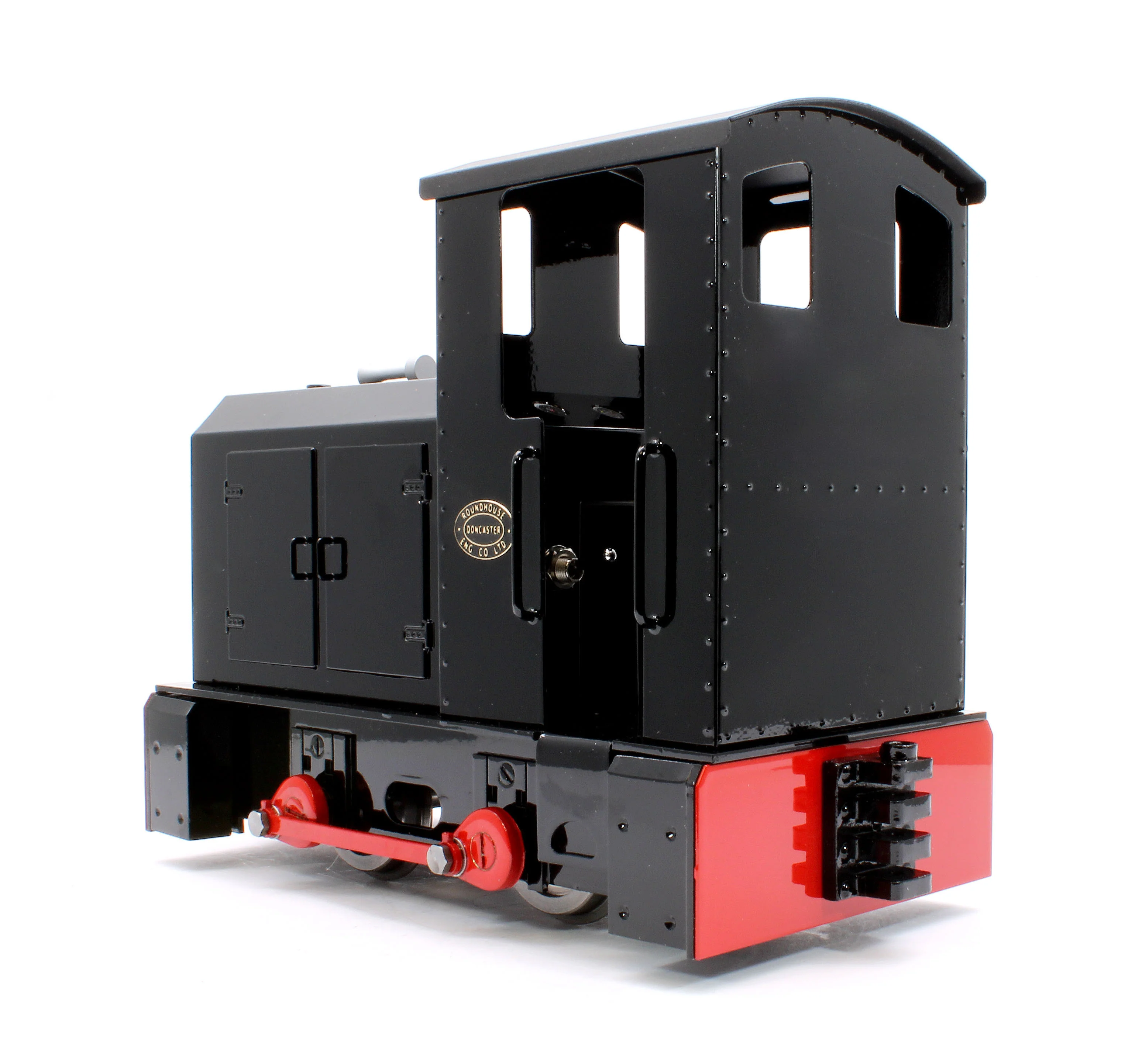 BUD-BLACK-I 0-4-0 'Bulldog' Black (Radio Control, Insulated Wheels) Diesel Shunter - Image 2