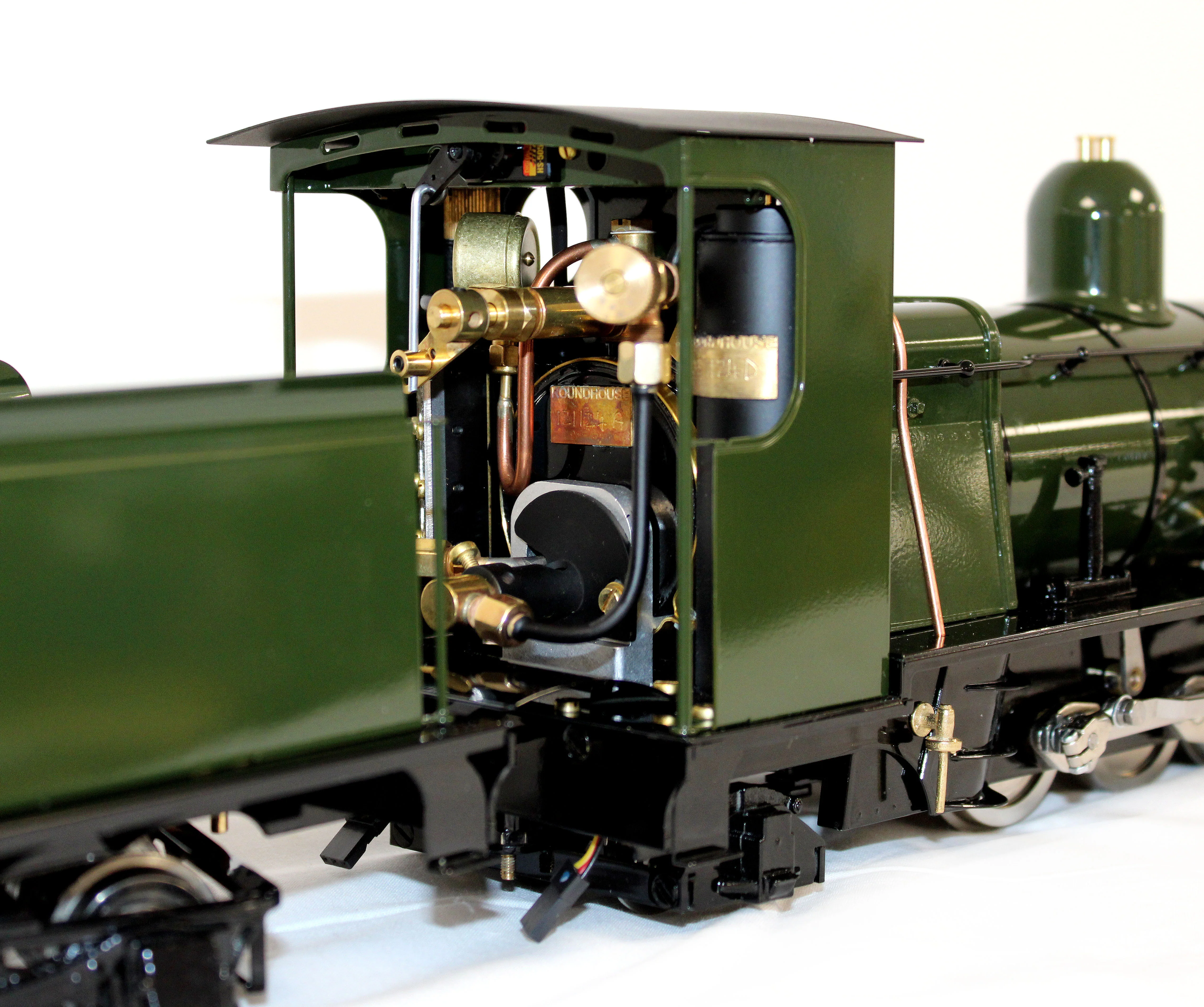DCCRC-BRONZEGREEN-I Class C 4-6-2 'Darjeeling' Deep Bronze Green (Radio Control, Insulated Wheels) Steam Locomotive - Image 5