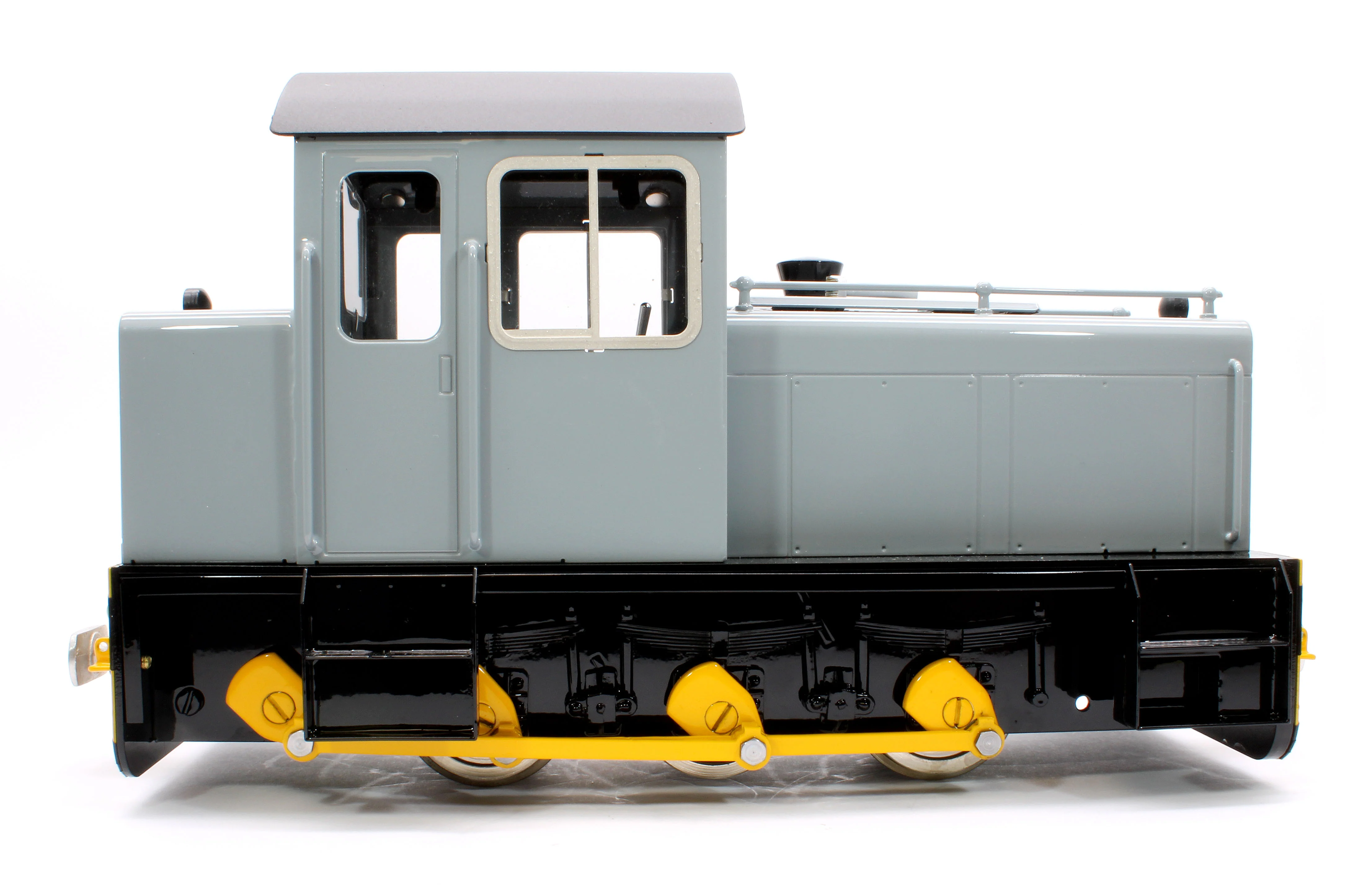 HC-GREY-I 0-6-0 'Harlech Catle MK.1' WD Grey (Radio Control, Insulated Wheels) Diesel Locomotive - Image 5