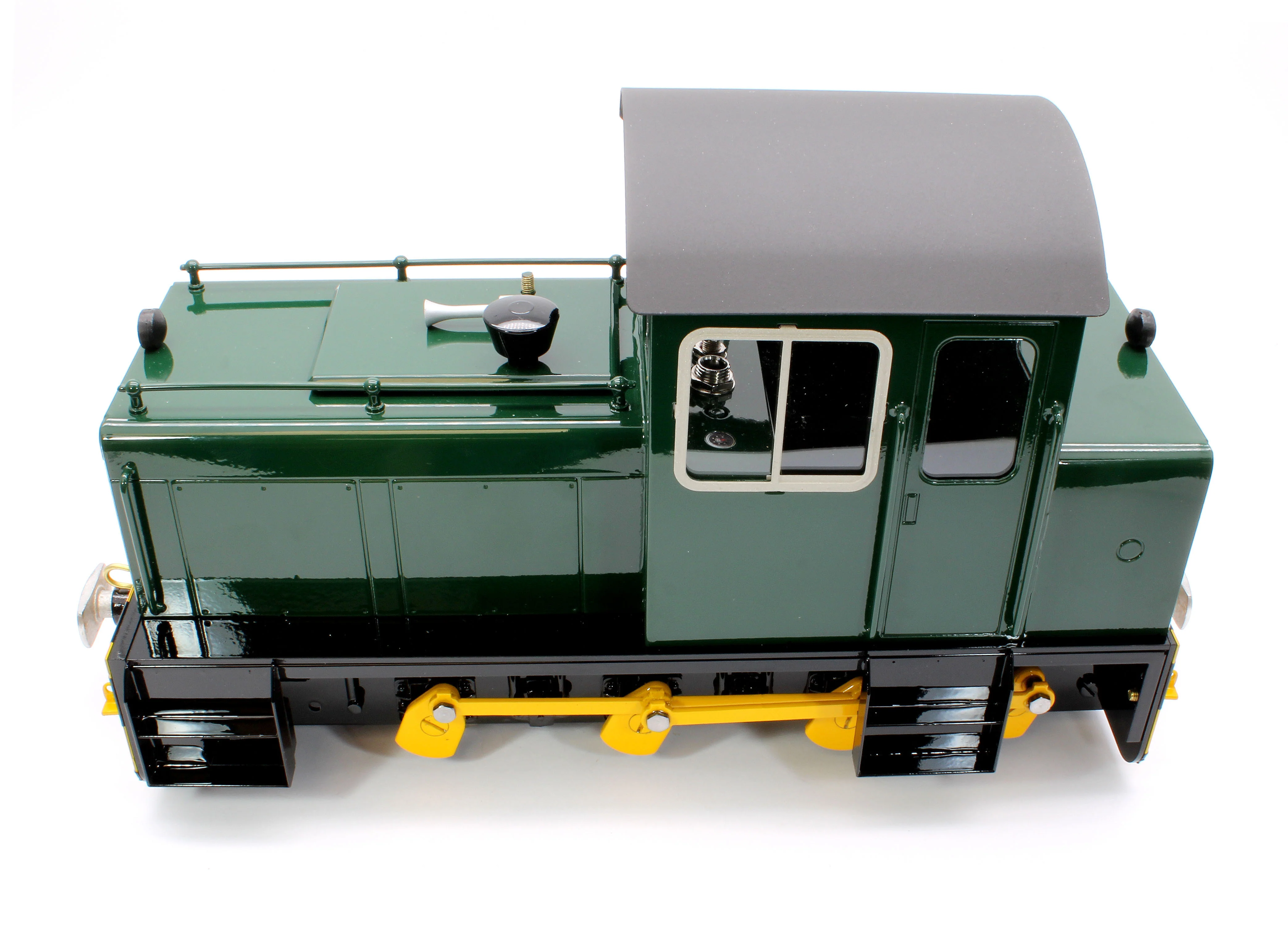 HC-BRUNGREEN-NI 0-6-0 'Harlech Castle MK.1' Deep Brunswick Green (Radio Control, Uninsulated Wheels) Diesel Locomotive - Image 5