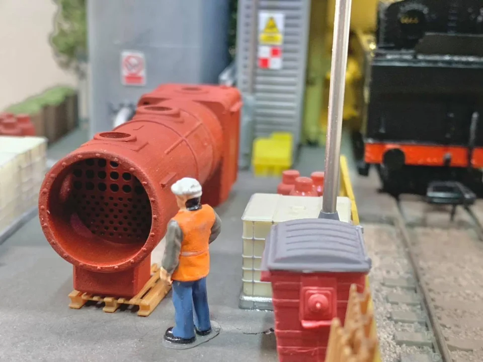 RRM024 OO Gauge Steam Engine Boiler (Single Pack) - Unpainted - Image 3
