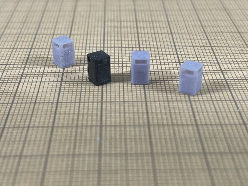 RRM058 N Gauge Litter Bins (Pack of 10) - Unpainted Model Kit - Image 3