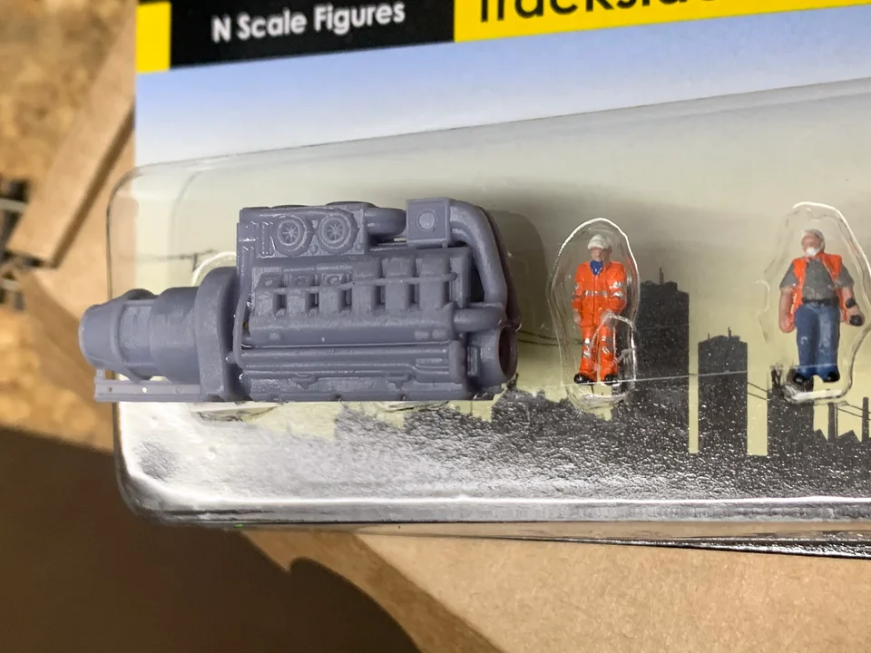 RRM097 N Gauge Class 43 Engine (Single Pack) - Unpainted Model Kit - Image 2
