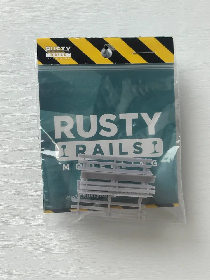 RRM153 OO Gauge GWR Benches (Pack of 4) - Unpainted Model Kit - Image 3