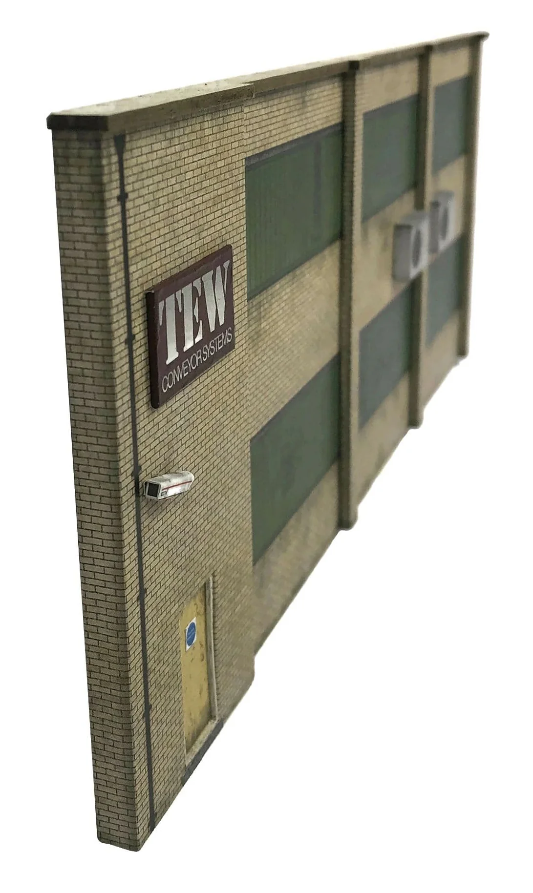 KX018 OO Ultra-Low Relief Modern Industrial Unit Model Kit - Image 2