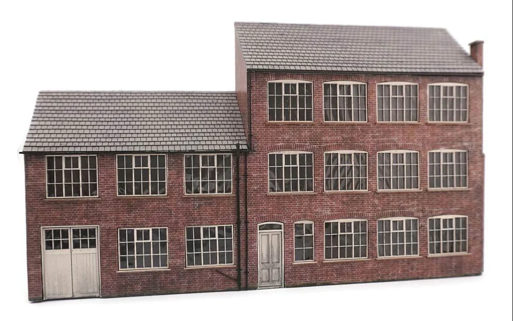 KX049 OO G.T.C. Engineering Works Model Kit