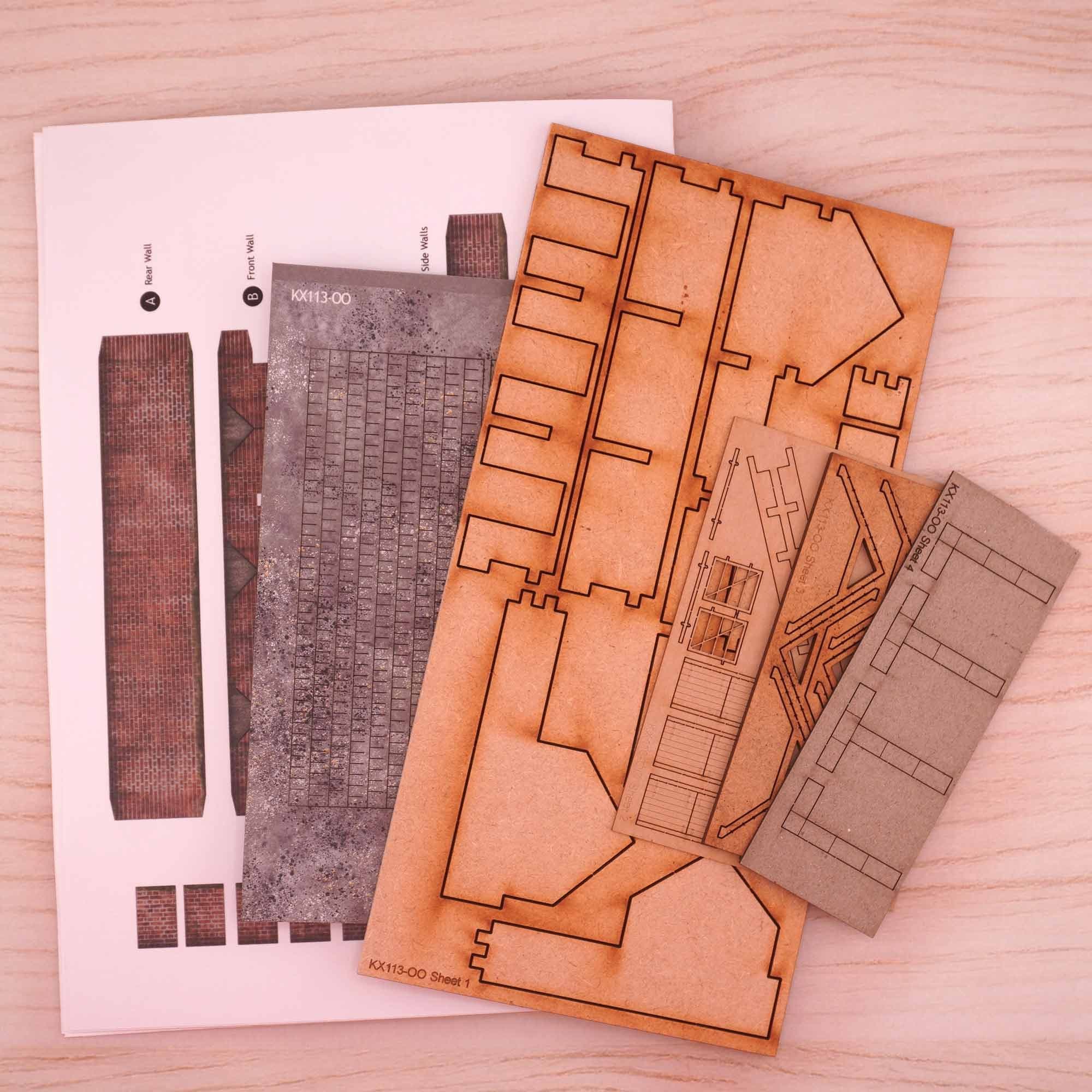 KX113 OO/HO Pigsty Model Kit - Image 3