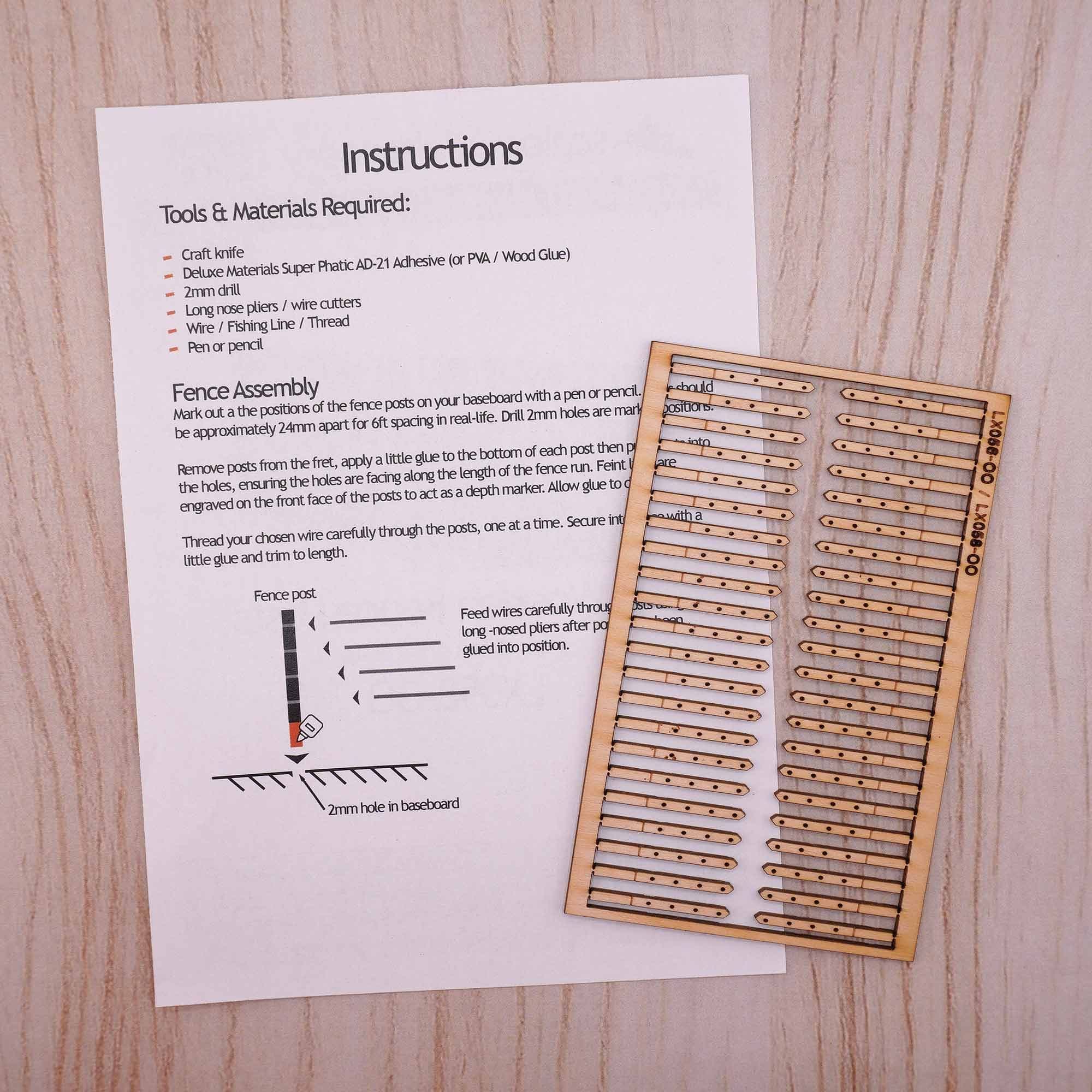 LX058 OO/HO 4ft Fence Posts (pre-drilled) Model Kit - Image 2