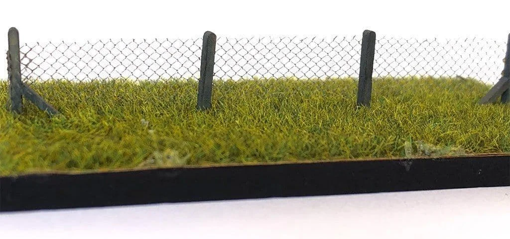 LX183 3ft Chain Link Fencing Model Kit
