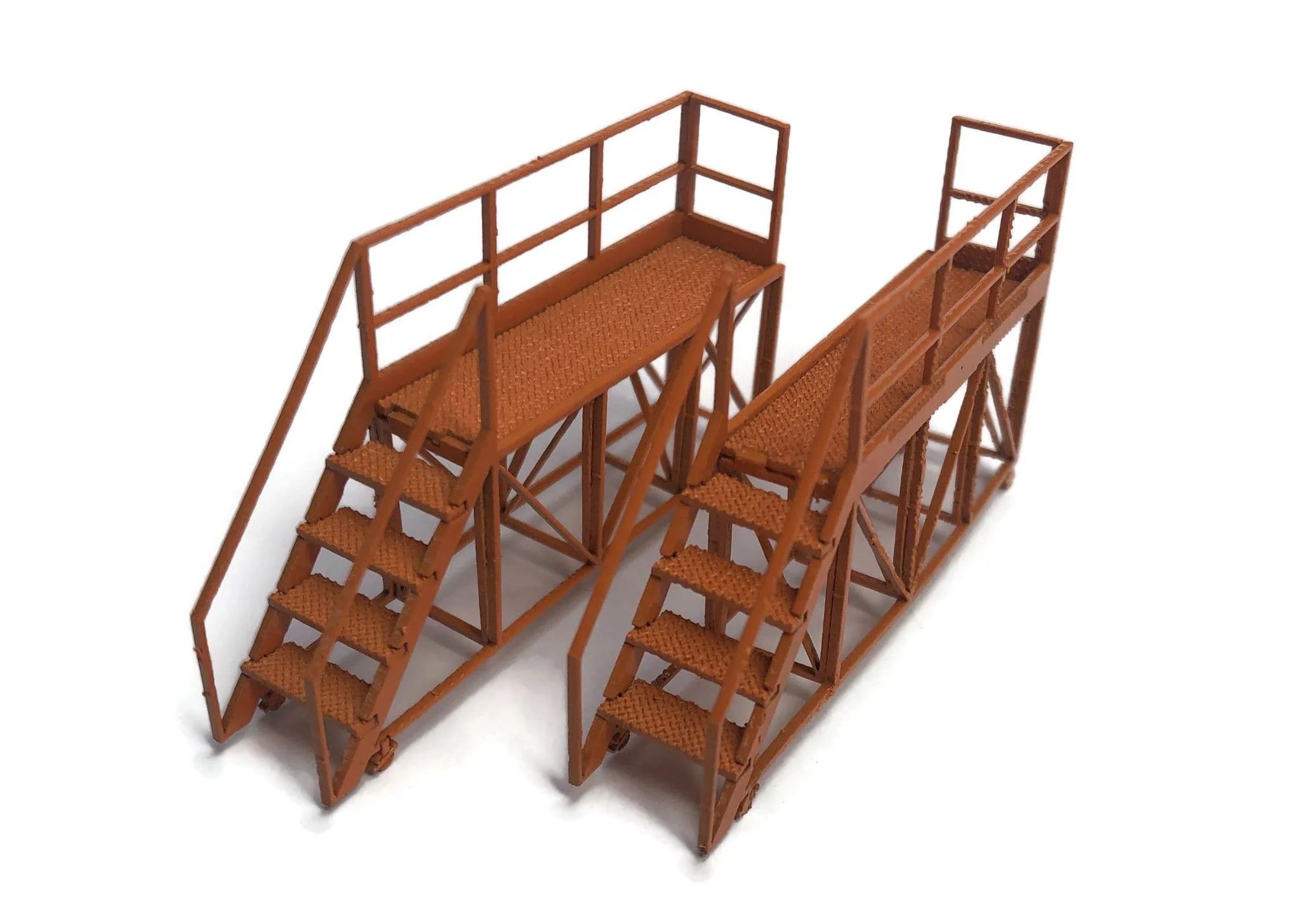 LX446 Portable Locomotive Access Platforms Model Kit - Image 4