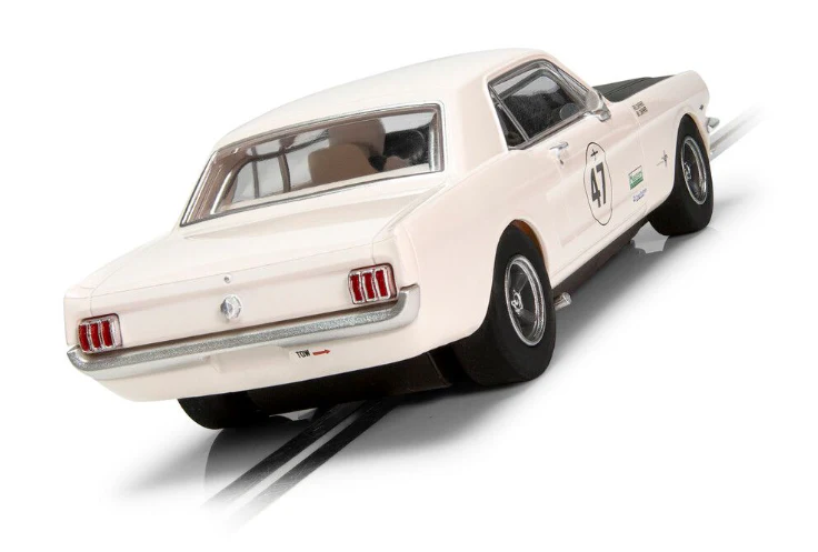 C4353 Ford Mustang - Bill and Fred Shepherd - Goodwood Revival - Image 4