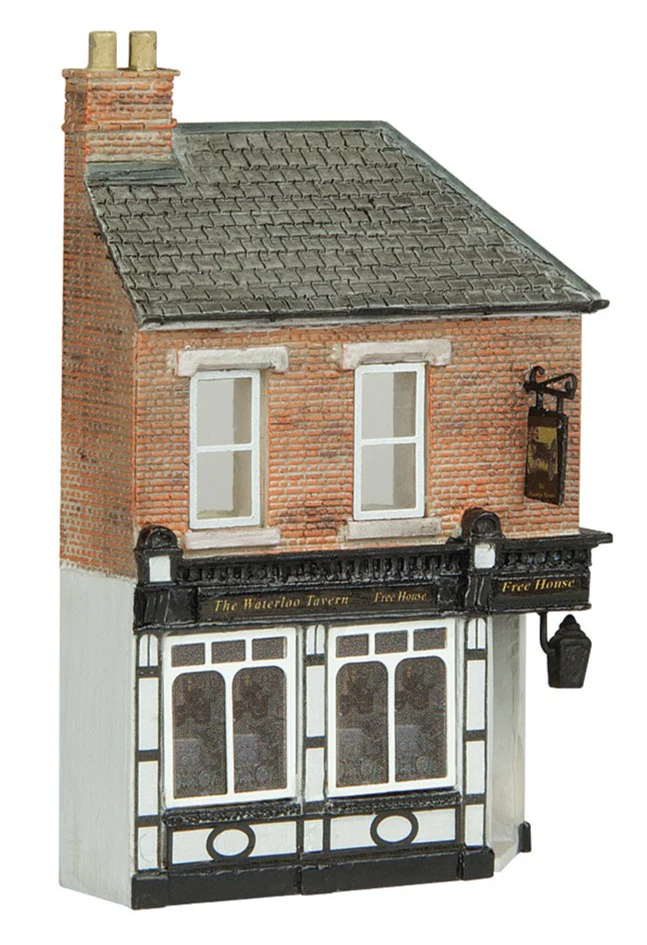 42-267 Low Relief Corner Pub