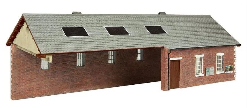 44-0180B S&DJR Train Shed Chocolate and Cream