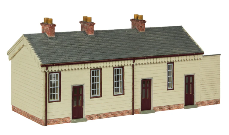 44-0187B S&DJR Wooden Station Building Chocolate and Cream