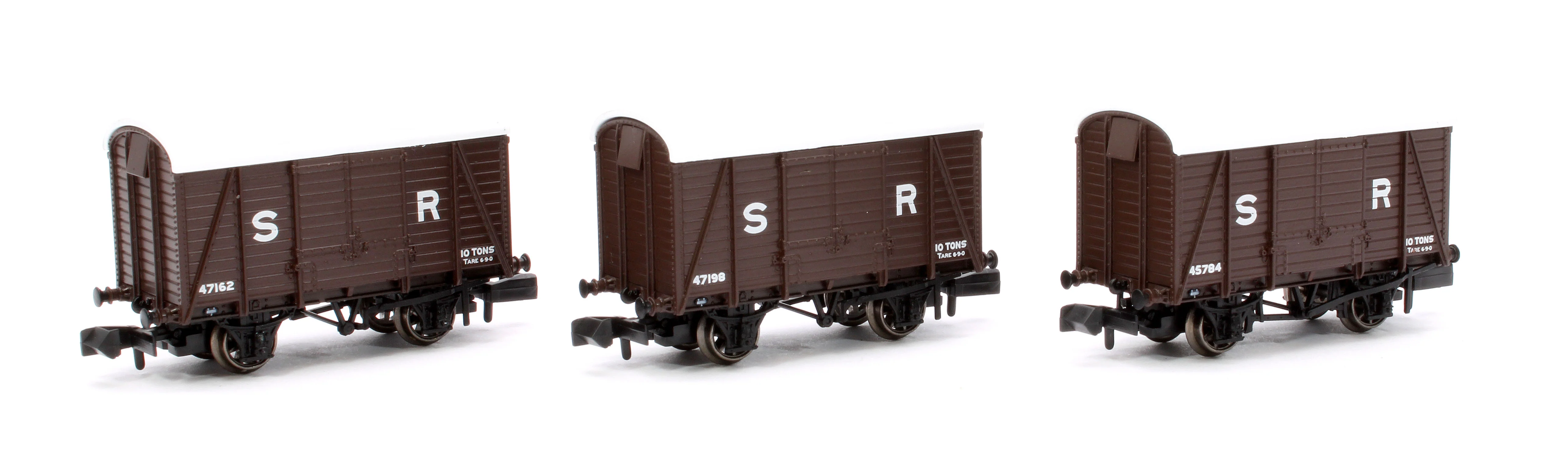 942008 SECR Wagons Pack 4 - SR pre-36 Livery 10t Covered Vans (Dia.1426)