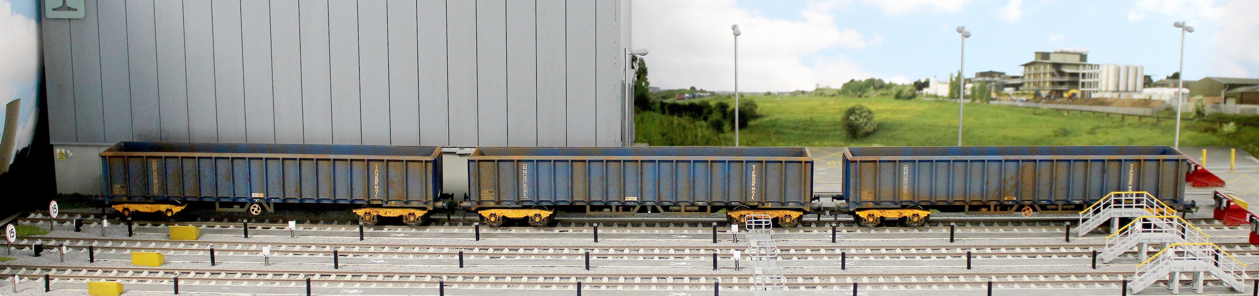 JXA01 TP(B)W Bespoke Weathered Set of 3 JXA Bogie Scrap Wagons TIPH Blue Post 1998 Black & White Data Panels & OHLW Sticker No.3018/3020/3050 - Image 13