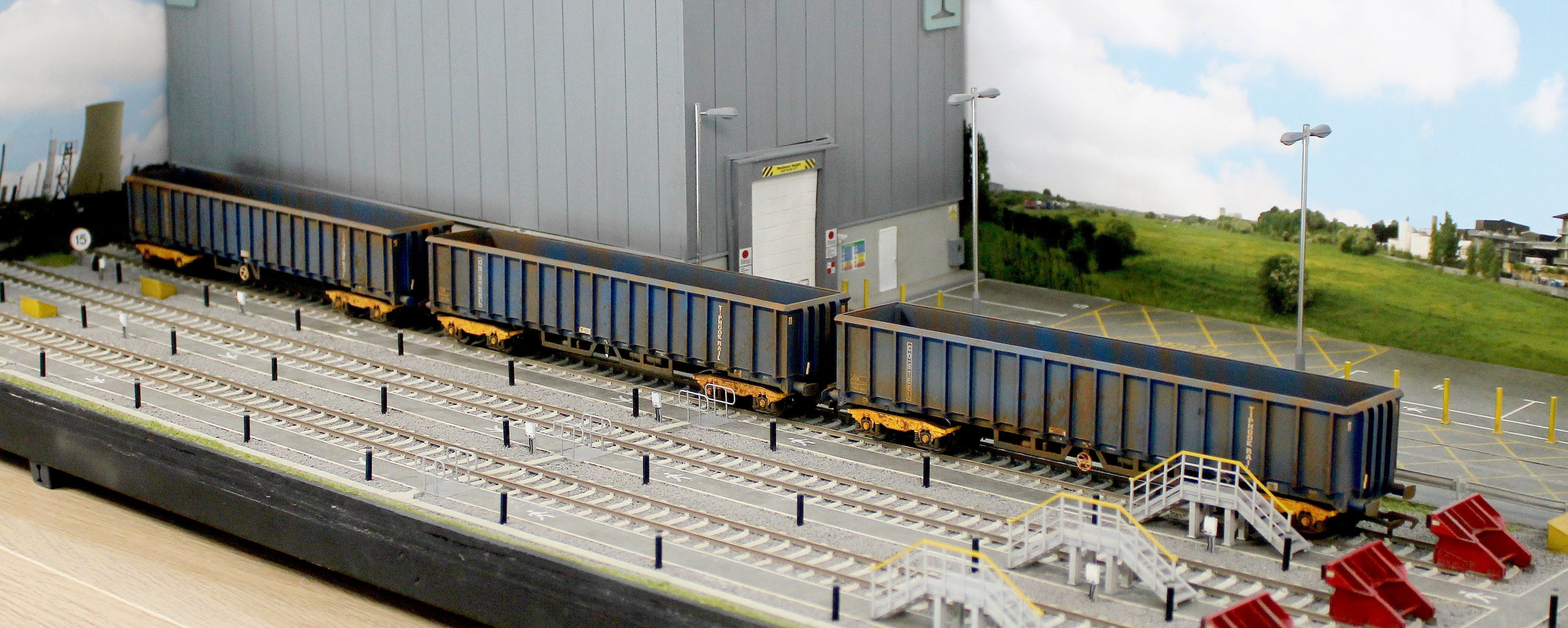 JXA01 TP(B)W Bespoke Weathered Set of 3 JXA Bogie Scrap Wagons TIPH Blue Post 1998 Black & White Data Panels & OHLW Sticker No.3018/3020/3050 - Image 14