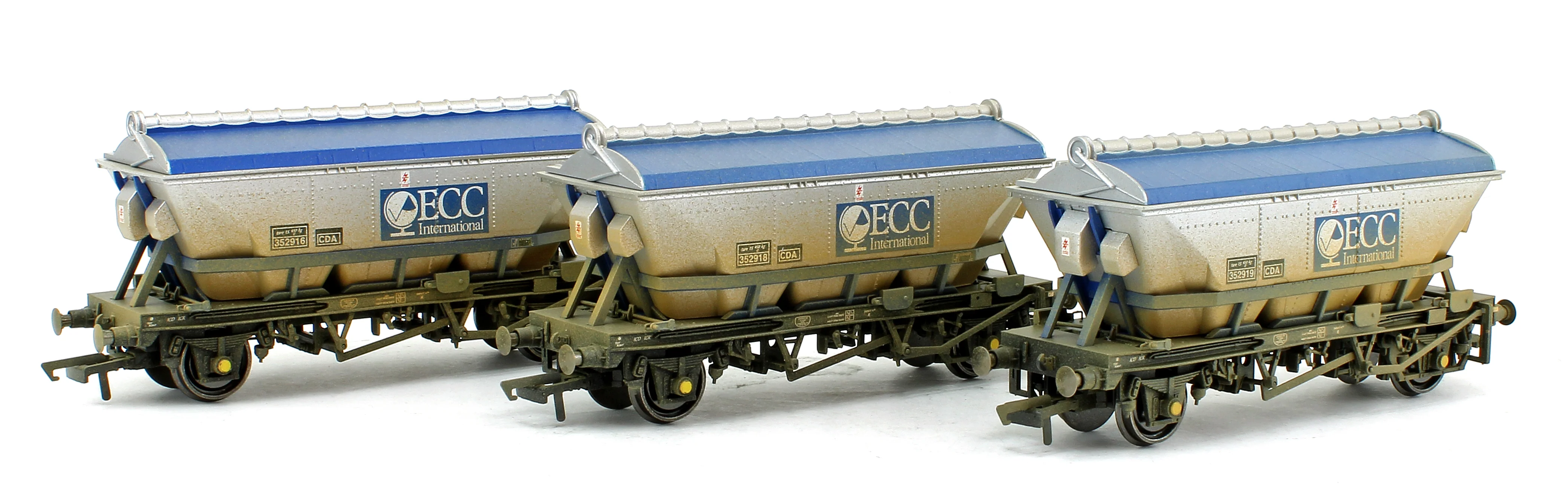 R6964 Set of Three ECC CDA Hopper Wagons - Weathered