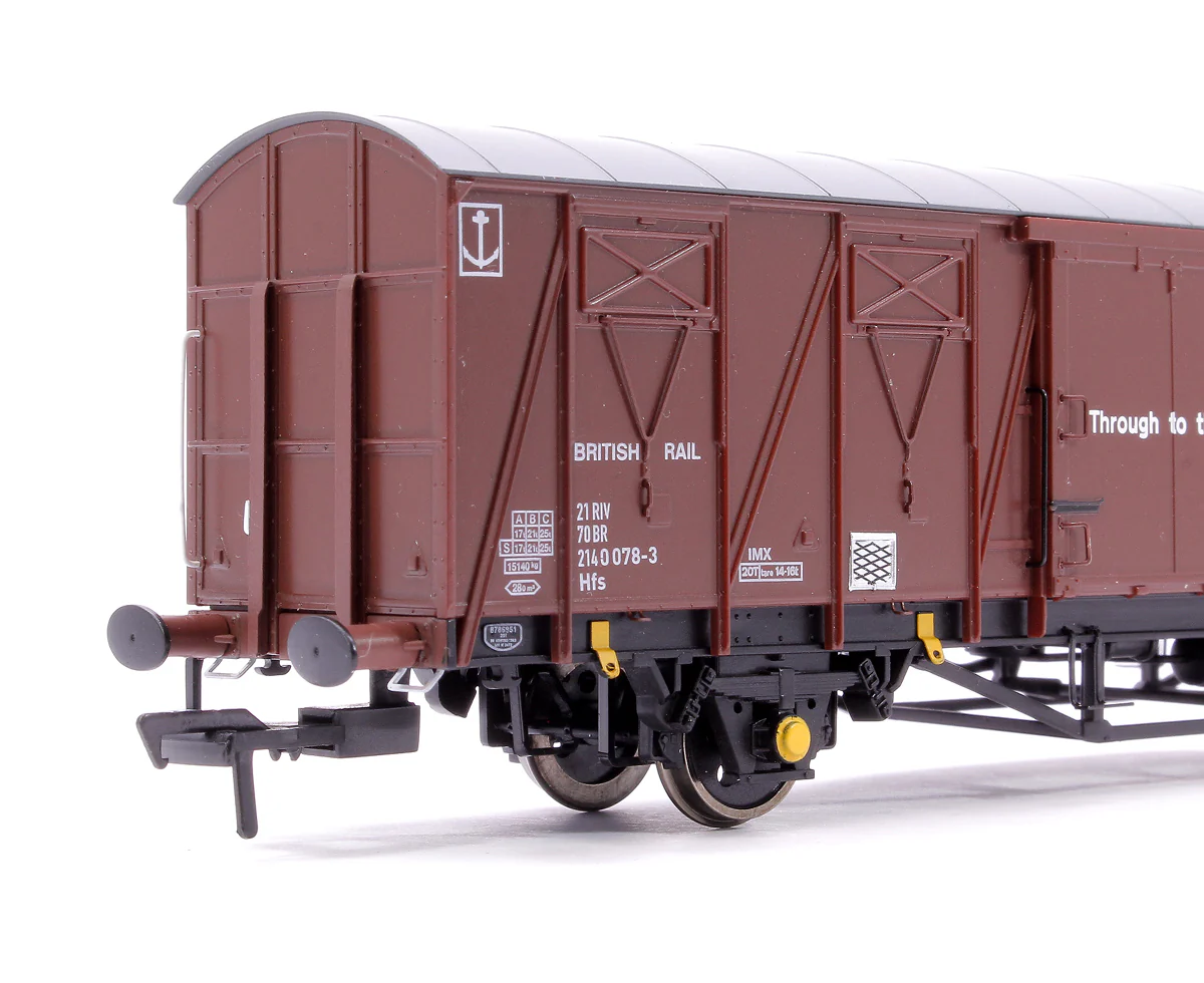 S4301-06 20T VIX Ferry Van , BR Corporate Bauxite (with Ferry Link Logo) B786951 - Image 4