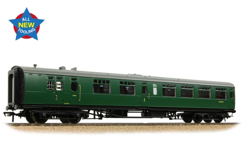 34-761A SR Bulleid Brake Composite Corridor 10" Vents BR (SR) Green No.S6739S