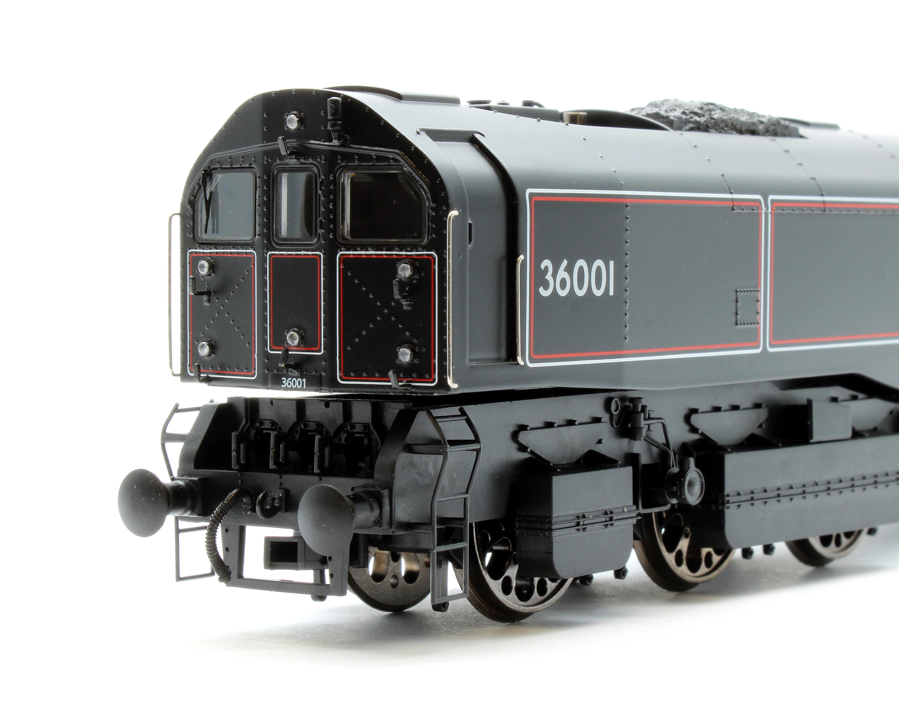 LEAD-OO-S-BLACK SR Bulleid "The Leader" BR Black (Early Crest) 0-6-6-0 Articulated Steam Locomotive - DCC Sound - Image 8