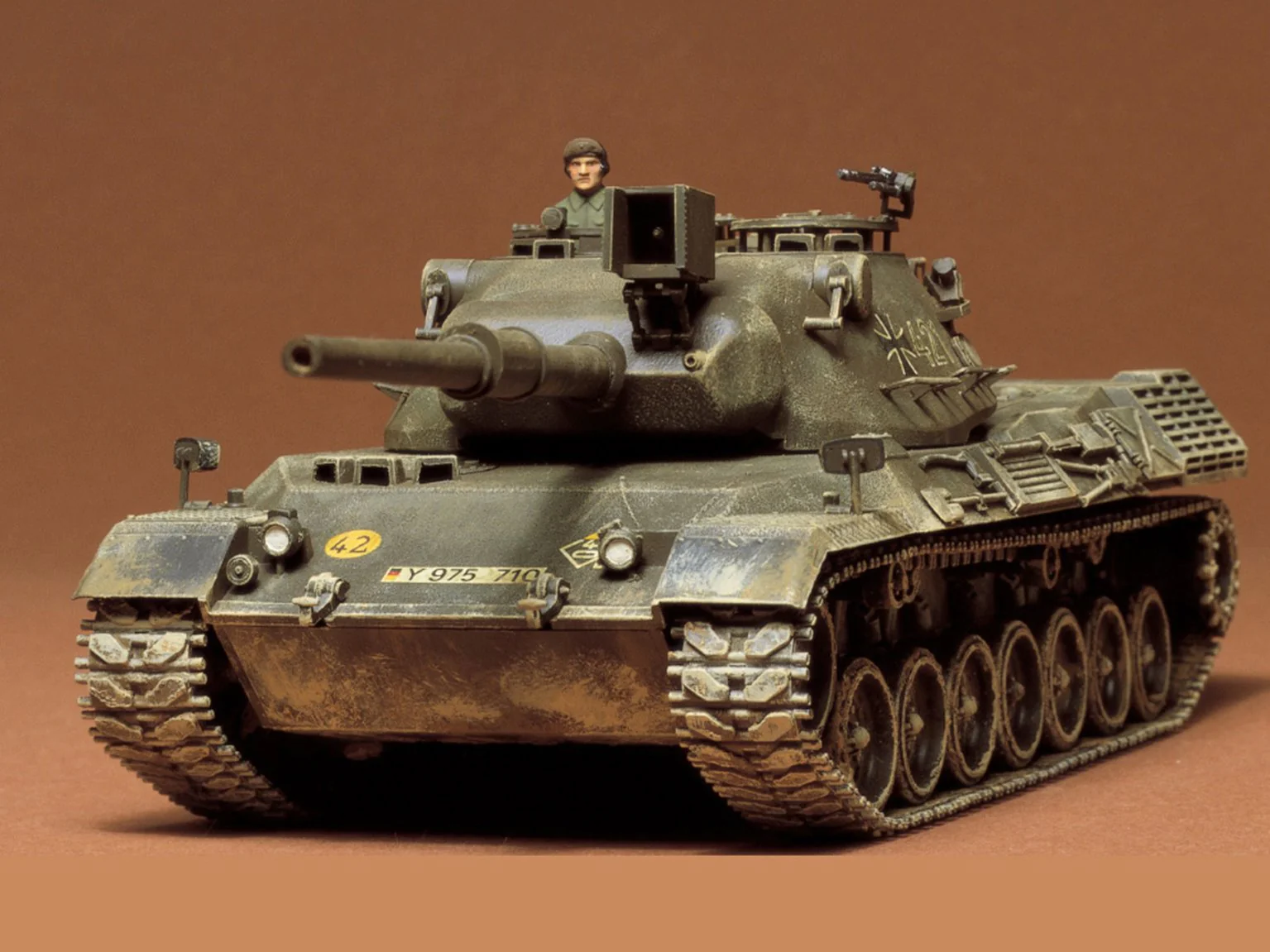 35064 1/35 Military Miniature Series no.64 West German Leopard Kit
